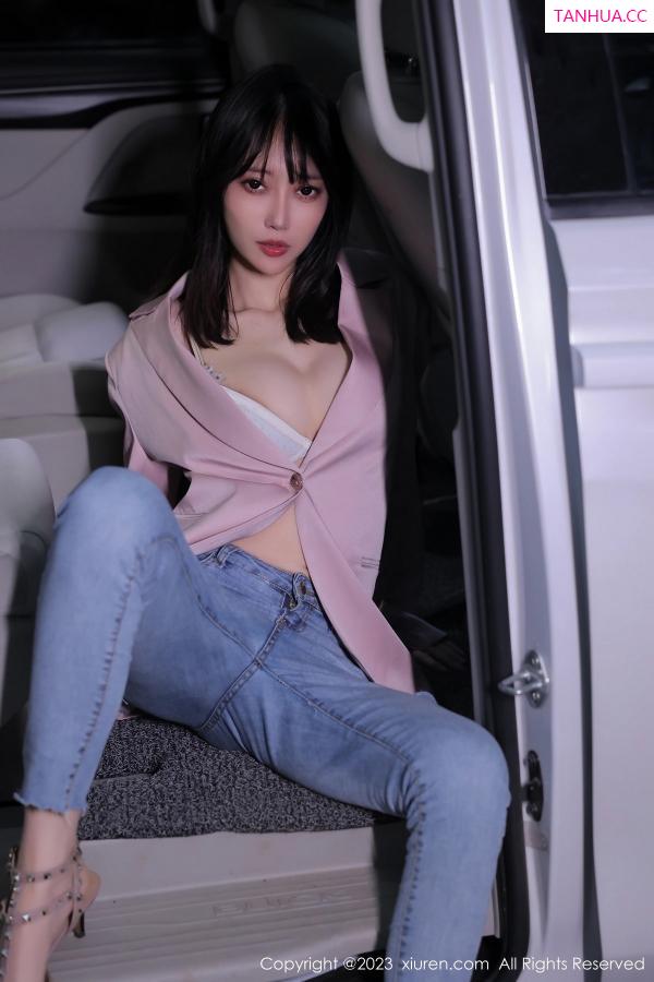 玥儿玥  [XiuRen]高清写真图 2023.03.03 No.6355 玥儿玥er 万宁旅拍第17张图片